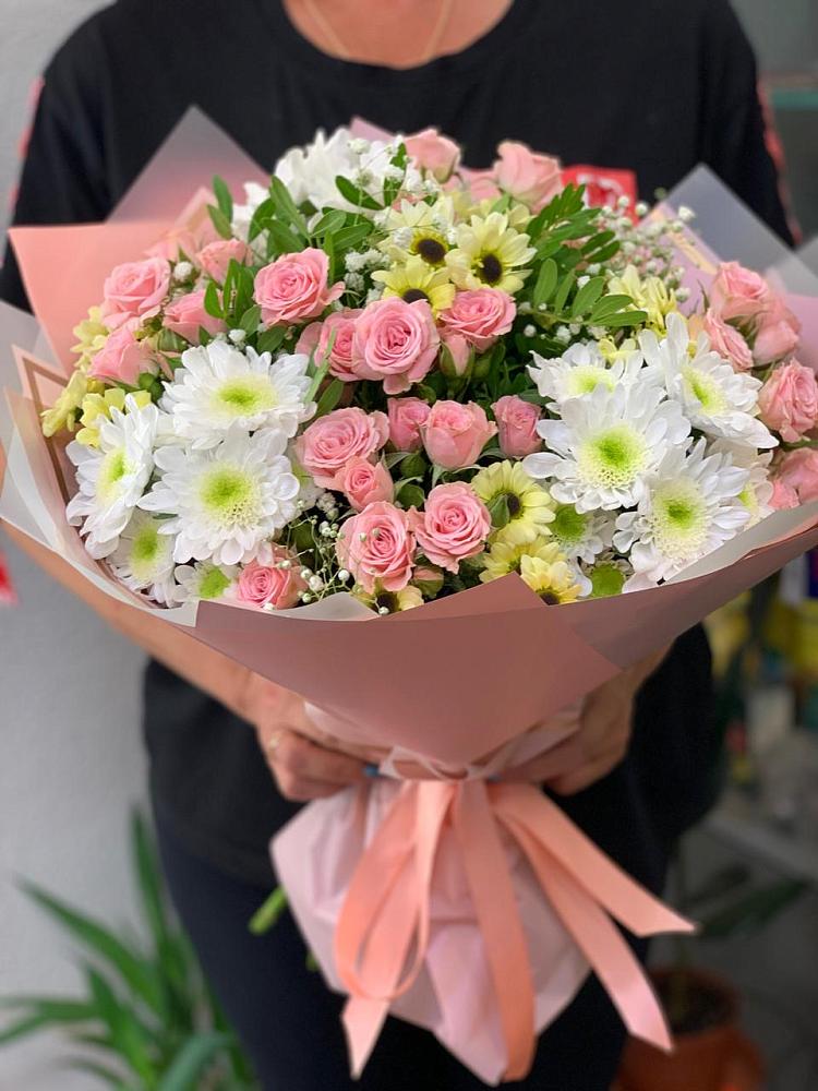 Букет цветов из: Розы и Хризантемы в Верх-Нейвинский