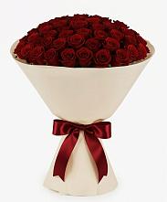 Букет 101 Бордовая роза Блэк Бакарра в Верх-Нейвинский