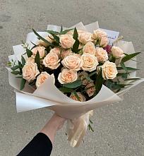Букет Кремовые розы Латте в Верх-Нейвинский