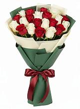 Букет Микс из красных и белых роз #REPLACE_PRED# Верх-Нейвинский
