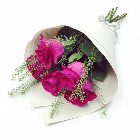 Букет цветов из: Розы в Верх-Нейвинский