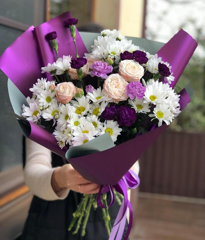 Букет цветов из: Хризантемы, Гвоздики и Розы в Верх-Нейвинский