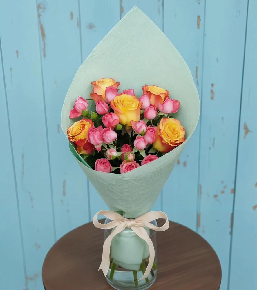 Букет цветов из: Розы в Верх-Нейвинский