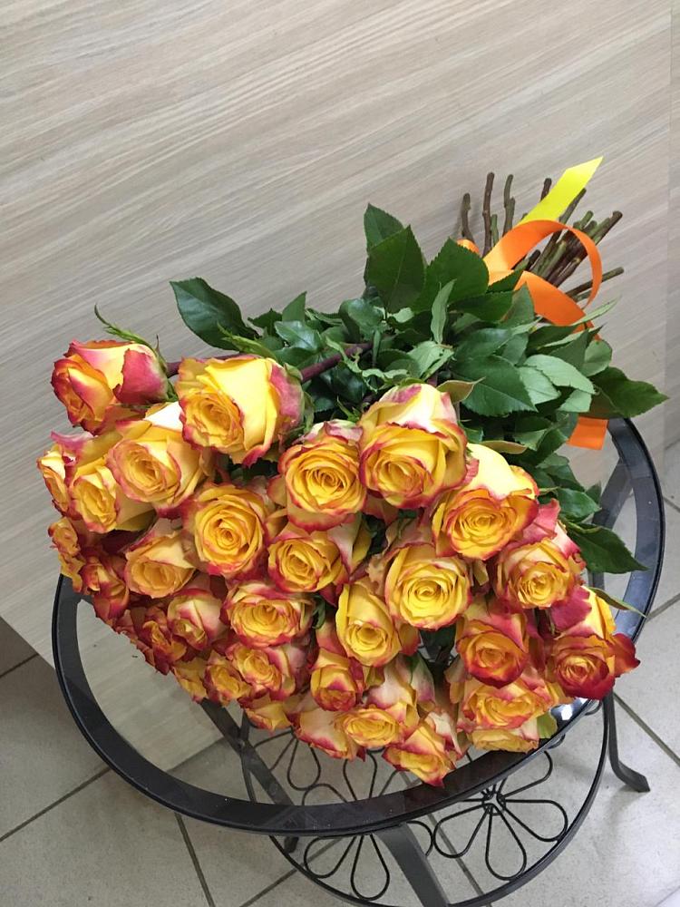 Букет Желтые розы в Верх-Нейвинский