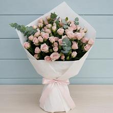 Букет цветов из:  Розы в Верх-Нейвинский