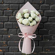Букет цветов из:  Розы в Верх-Нейвинский